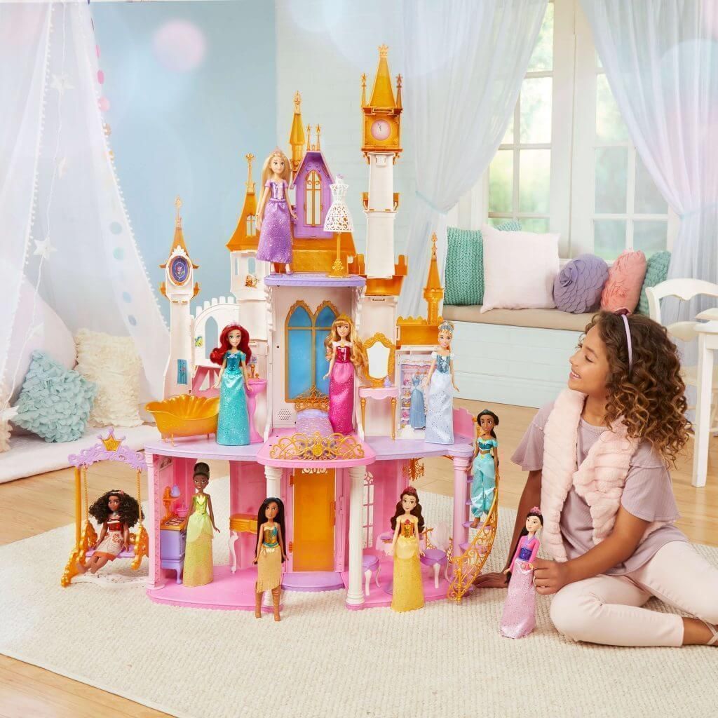 The gift for the Saint Nicholas list Disney Princess the ultimate party castle
